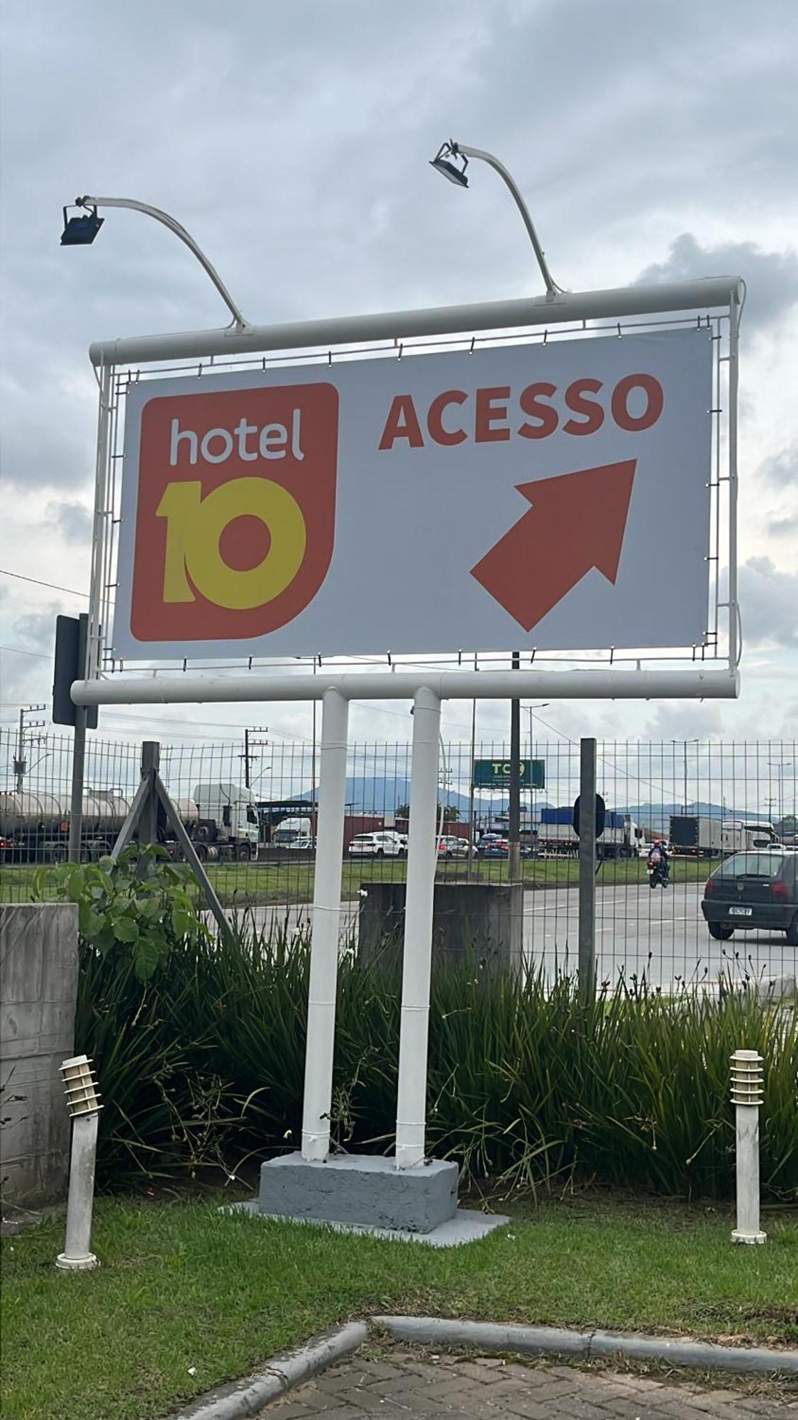 Hotel 10 Itajai/Navegantes Zewnętrze zdjęcie