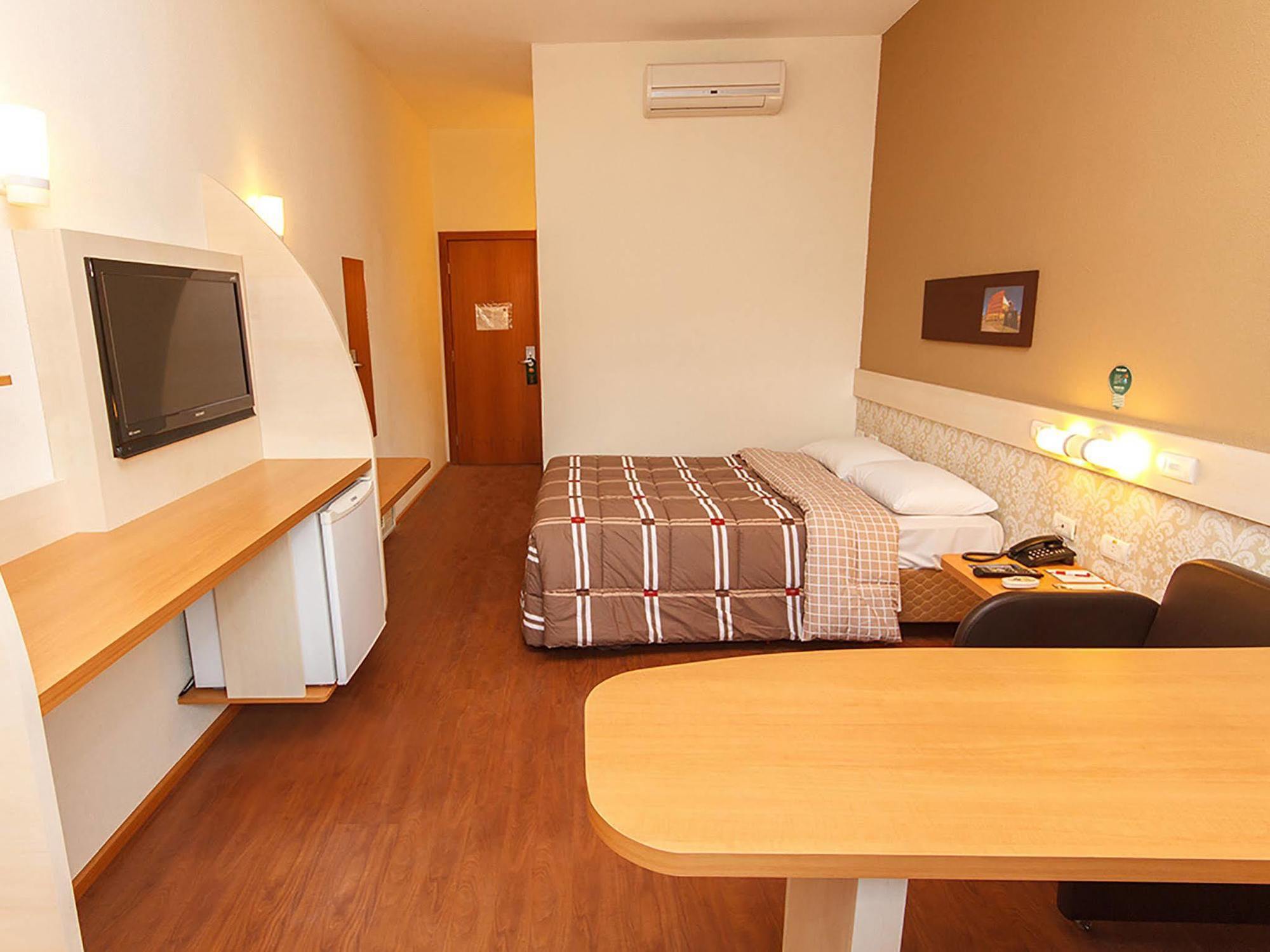 Hotel 10 Itajai/Navegantes Zewnętrze zdjęcie
